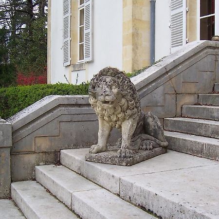Chateau Champigny Bed & Breakfast Maillet  Luaran gambar
