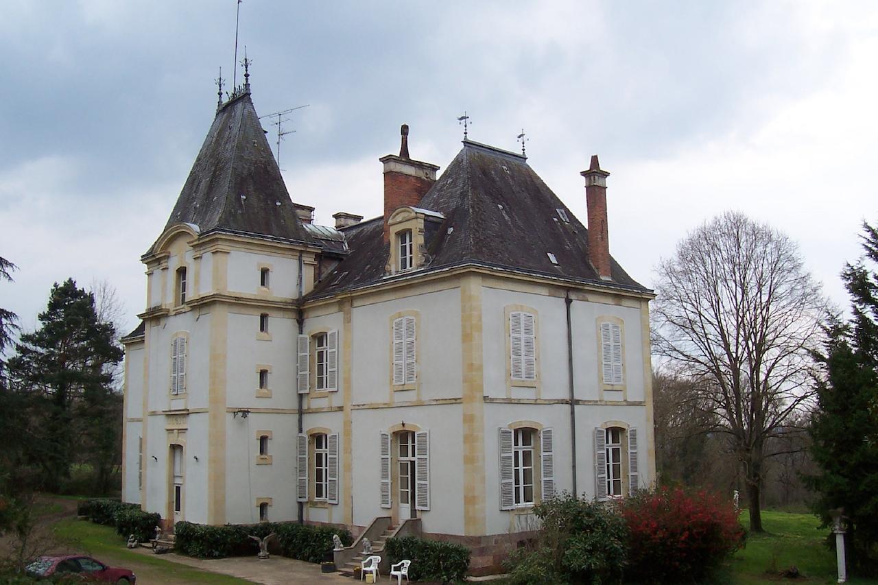 Chateau Champigny Bed & Breakfast Maillet  Luaran gambar