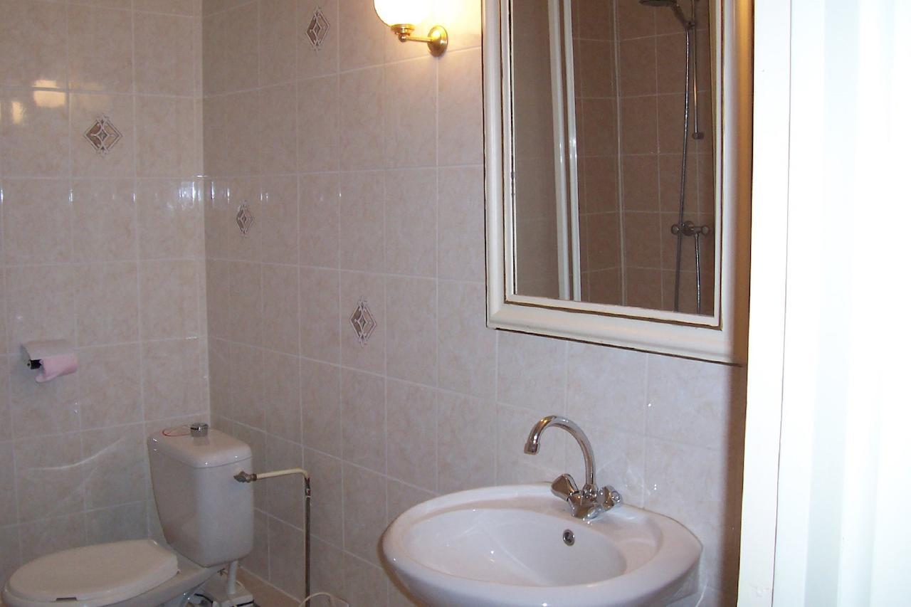 Chateau Champigny Bed & Breakfast Maillet  Bilik gambar